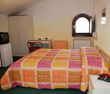 Hotel Marco Polo Caldogno Bagian luar foto